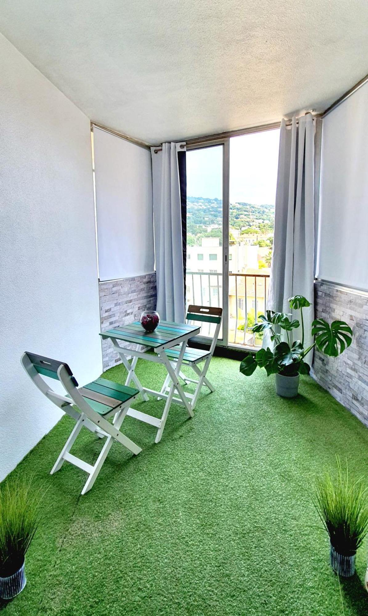 Charmant Studio Cannes Centre - Ideal Vacance Et Congres Exterior photo